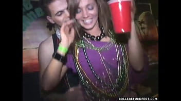 Mardi gras coed slut fucking amateur dick