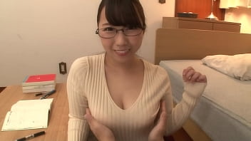 Https://bit.ly/3FDDYeq　A busty tutor learns that the student can not concentrate on studying because her chest is exposed, and begins to gently squeeze the dick with the requirement that he does not touch the teacher ...[Part 4]