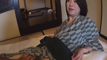 Hairy japanese - POV amateurs